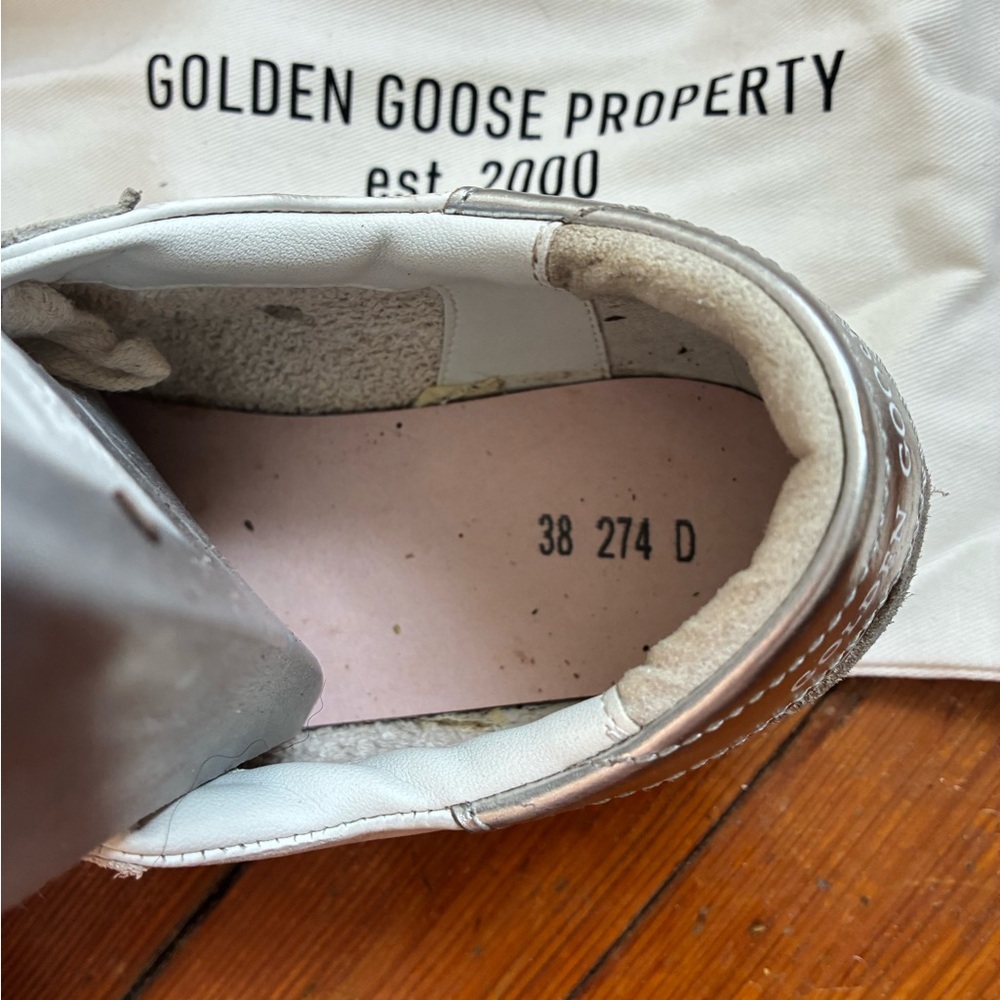 Golden Goose Super Star Classic with Gold Glitter Star - Picture 6 of 8